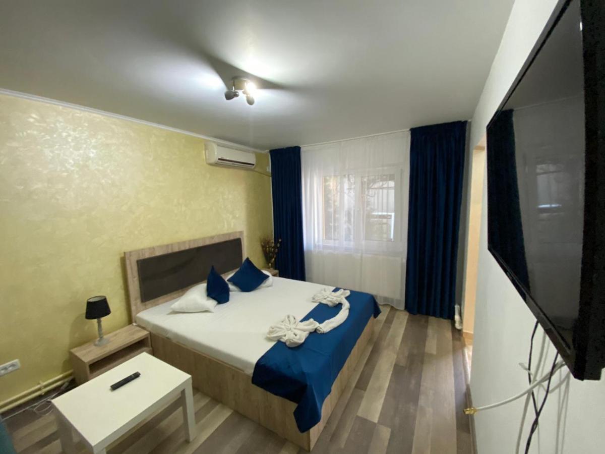 Casa Sea Breeze Hotel นาโวดาริ ภายนอก รูปภาพ
